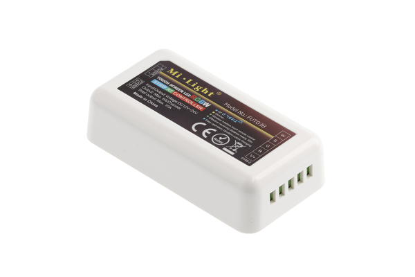 KONTROLER 1-ZONSKI 120/240W 12/24V 10A 6Ch ZA RGBW
