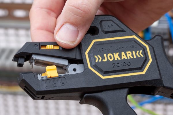 JOKARI Jokari Secura 2K kliješta za skidanje izolacije sa krutih i fleksibilnih vodiča od 0.2-6