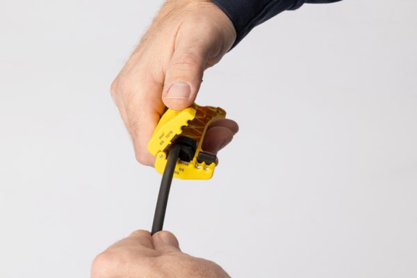 JOKARI Jokari alat za skidanje izolacije za PV kablove 2.5 - 6.0 mm²