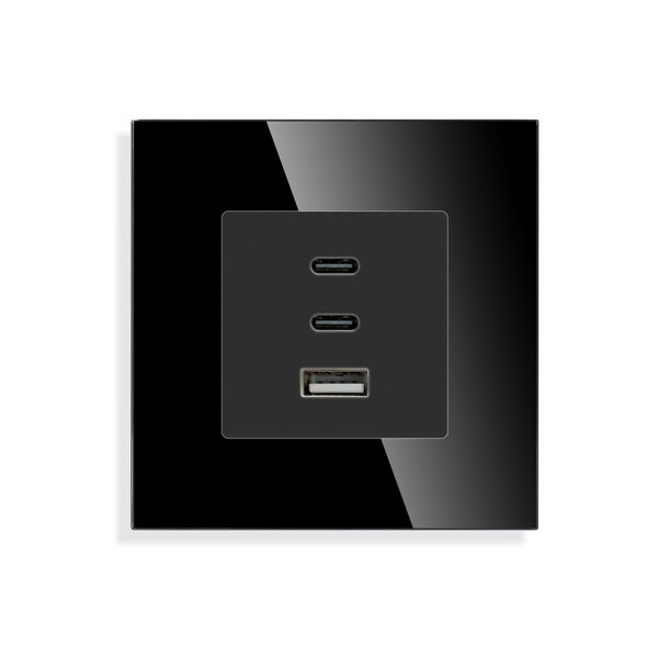 Utičnica s brzim punjenjem, 65W, USB A + 2 USB C, crna